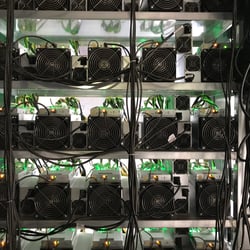 Mining Farm