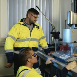 Recycling: Von Plastikmüll zu maßgeschneiderten Produkten