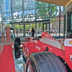 F1 Ferrari von MSchuhmacher in den Arcaden Erlangen 2013