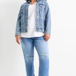 Lara Kosczug x C&A Women