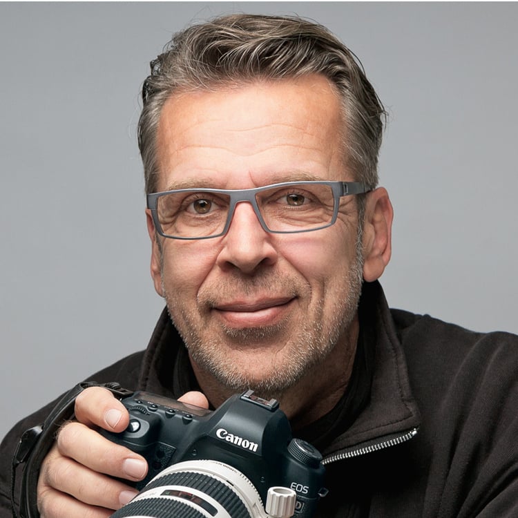 Nik van Veenendaal