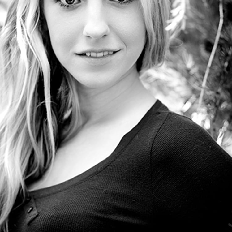 ~Leonie~ B.