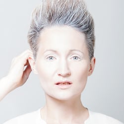 People – Mika Ledies Haare/Make up