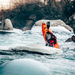 Crushed Ice – Extreme Winter Kayaking