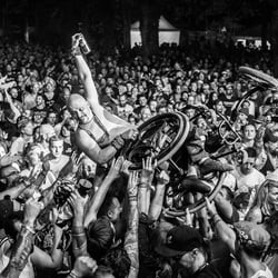 Wheelchair Crowdsurfer