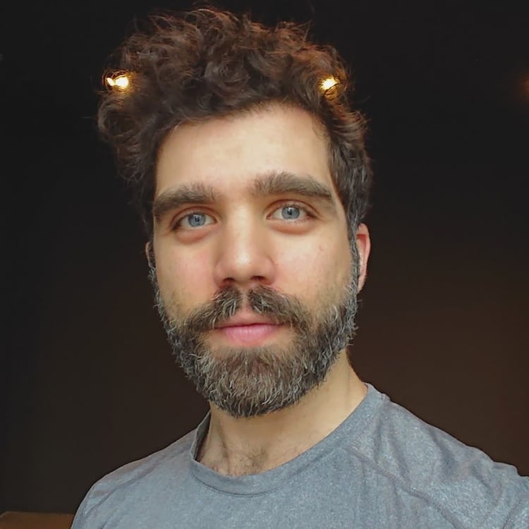 Mano Kapazoglou
