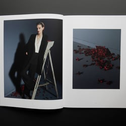 Victoria-Keller-Trixi-Schober-Fall-Winter-Campaign-2016-neu-6