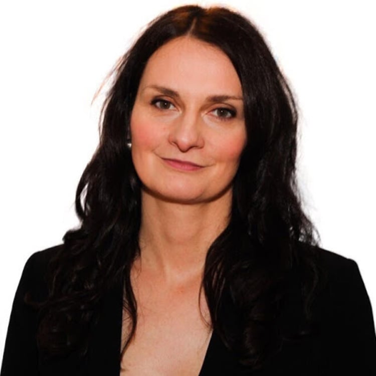 Nadine Pfeiffer