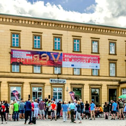 Grafik und Design für Großbanner