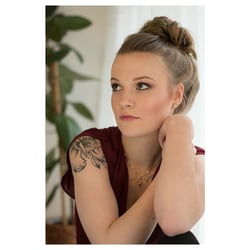 Fräulein Eule – Vanessa