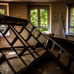 Misplaced Souls: UrbEx Photography