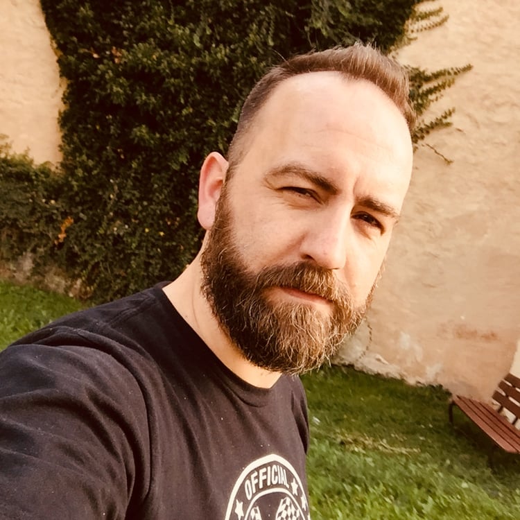 Dennis Schwarz