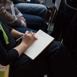 Erkenntnisse werden aufgeschrieben