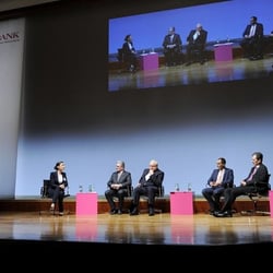 Katrin-Cécile Ziegler – Dipl. Volkswirtin I Journalistin I Wirtschaftsmoderatorin