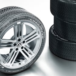 made in Blender – Continental Winter Tire with wrong Sidewall :-)