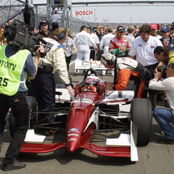 Heroes – Der beinampurtierte Alex Zanardi fährt an seinem Ungücksort in der Lausitz noch einmal ein Champcar