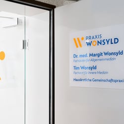 Praxis-Schild Praxis Wonsyld