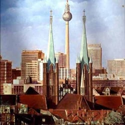 Berlin-Panorama Kreuzberg , Eitempera u. Öl/Lw, 125×100 cm, 1994