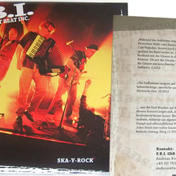 Folder | Titel und Rückseite