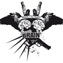 2nd brain – Modelable aus Los Angeles