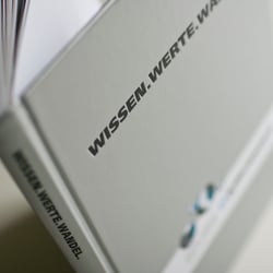 Kirchhoff Automotive Chronic/Festschrift