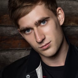 Portrait 7