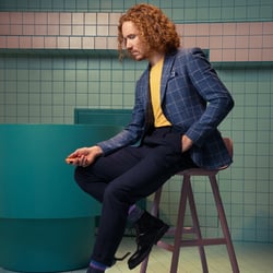 Fotograf: Thomas Sawer & Manfred Daams @ Maison Musitowski Model: Lukas Bönninghausen Styling, Hair & Make Up: Carina M