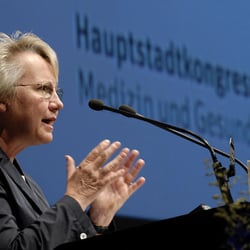 Annette Schavan