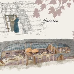 Germanisches Wohnstallhaus mit Grubenhaus für handwerkliche Tätigkeiten, für Zeiteninsel – Archäologisches Freilichtmuseum Marb