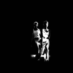 BITS AND PIECES. Raumchoreographie 2003
