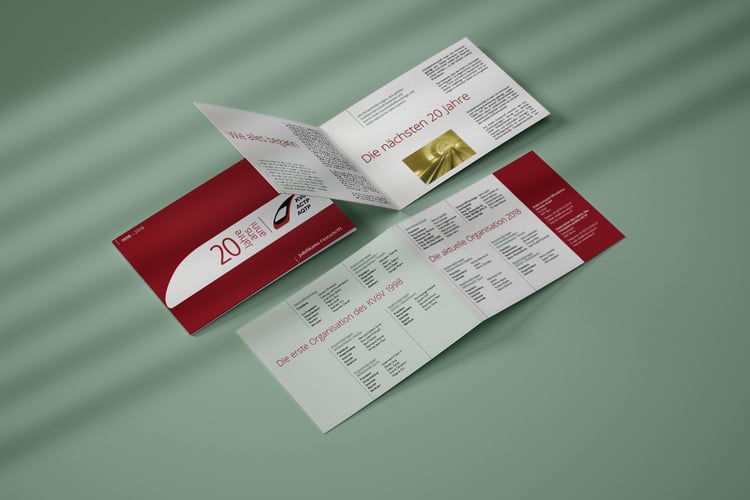 Grafik für Kaderverband des öffentlichen Verkehrs, KVöV, Bern, Corporate Design / Broschüre/ Banner / Karten / Plakate / Flyer