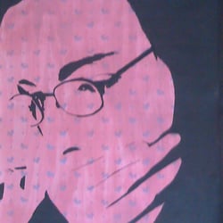 portraitmalerei auf tapete in acryl und mit lackstiften