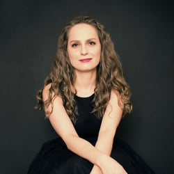 Yulia
