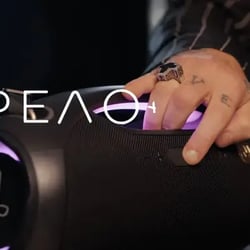 PEAQ x Robbie Williams – Feel the Sound · Werbespot von Spreadfilms