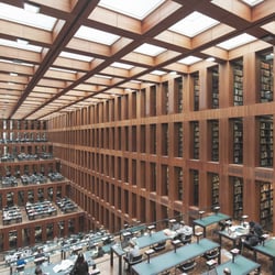 Grimm Bibliothek Berlin