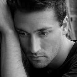 Model Daniel