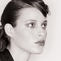 23-augeVogue
