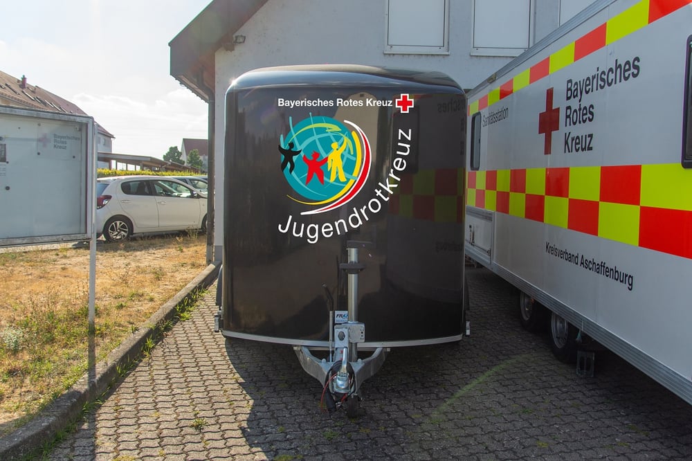 Anhänger „Spielmobil“ des JRK Aschaffenburg (2022)