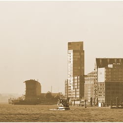 Pano von BLOHM + VOSS bis zum Fischmarkt