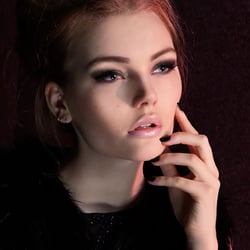 Irresistible sophisticatio with Marlen @Modelwerk