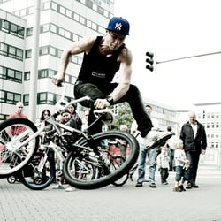 Shooting Chris Böhm (BMX Flatland Pro)