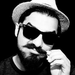 Shooting DJ Sello
