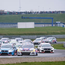 Florian Thoma in der TCR Germany