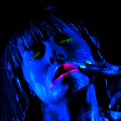 neon-1707