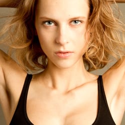 Photo: sophie daum, model: clara, @core, mua: hjørdis supplieth