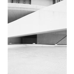 dominic architecture analogphotographie bauhaus no photoshop