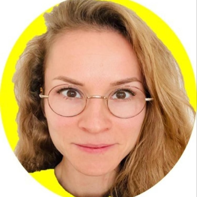 Sonja Debus