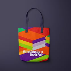 Stofftasche im Design der visuellen Identität