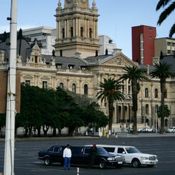 sedans in front of capetown city hall