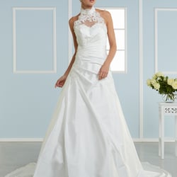 Wedding Dresses Fuchsmoden Campaign